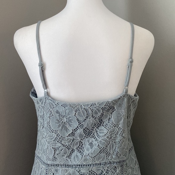 NWOT Lulu’s Sweet Like Candy Lace Ruffle Hem Minidress XL Dusty Blue MSRP $75 - Picture 9 of 12